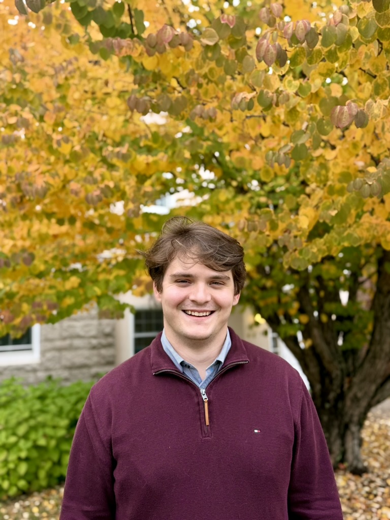 prof_pic_autumn_2026.jpg